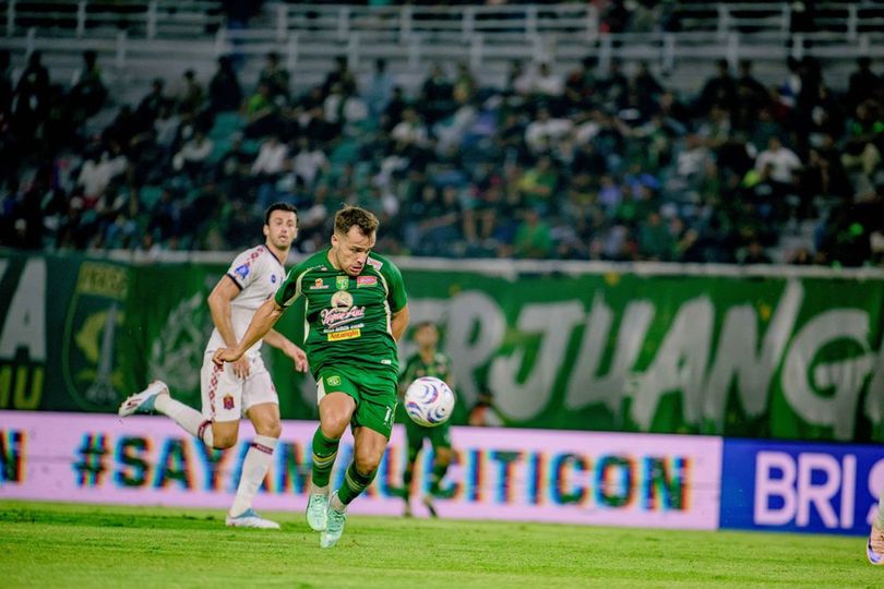 Hasil BRI Super League: Gol Menit Akhir Selamatkan Persebaya dari Kekalahan Memalukan Hasil BRI Super League: Gol Menit Akhir Selamatkan Persebaya dari Kekalahan Memalukan