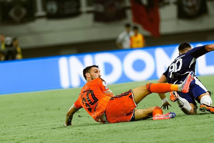 Hasil Persita vs Persija Jakarta di BRI Super League: Gol Menit 90+5 Paksa Macan Kemayoran Telan Kekalahan Pertama Hasil Persita vs Persija Jakarta di BRI Super League: Gol Menit 90+5 Paksa Macan Kemayoran Telan Kekalahan Pertama