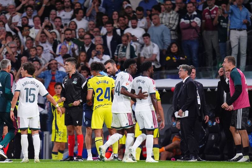 Vinicius Junior yang Makin Terjebak dalam Masalah Vinicius Junior yang Makin Terjebak dalam Masalah