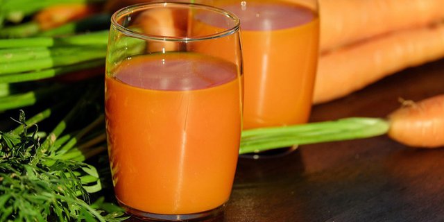 5 Resep Cara Membuat Jus Wortel Susu Dan Tomat Yang Benar Untuk Mata Minus Juga Minuman Diet Diadona Id