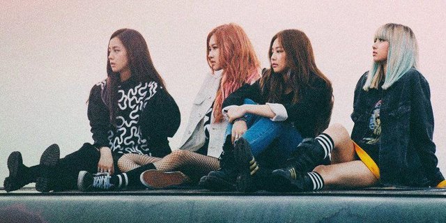 Lirik Lagu Stay Blackpink Diadona Id