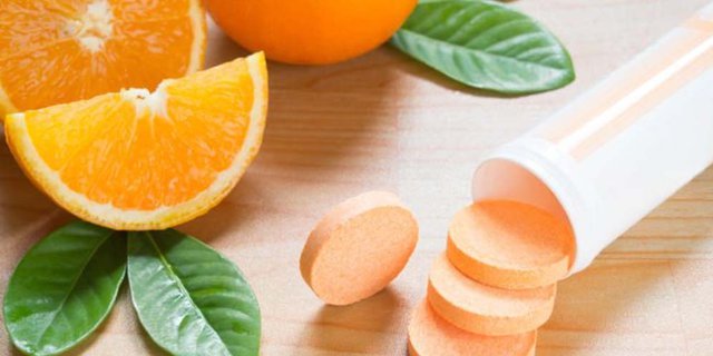 Punya Manfaat Bagus tapi Kebanyakan Minum Suplemen Vitamin C Juga Bisa Bahayakan Ginjal lho!