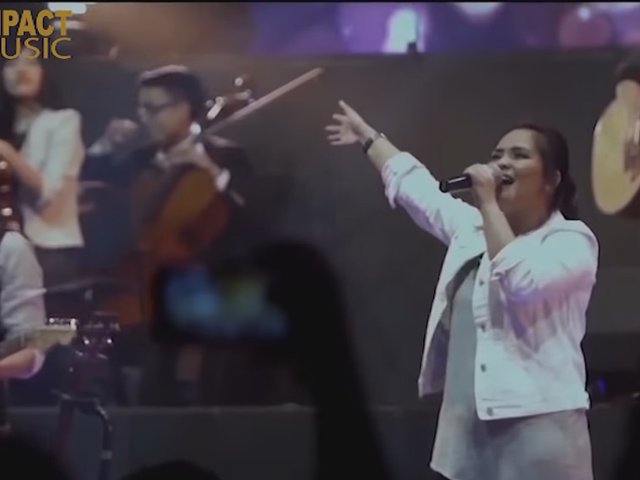 Lirik Dengan Apa Kan Kubalas Symphony Worship Diadona Id