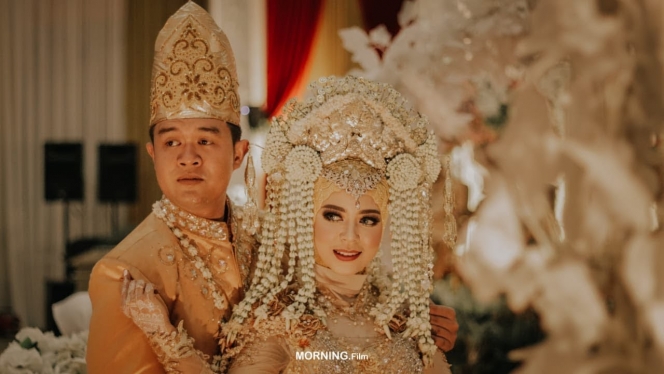 Mahar Sampai Ratusan Juta Ini 7 Adat Pernikahan Termahal Di Indonesia Diadona Id