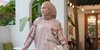 Mix and Match Hijab Motif Elegan, Lihat Style Dewi Melki