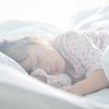 Bahaya Tidur Malam dengan Lampu Menyala, Gadis 7 Tahun Tumbuh Payudara