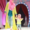 Aksi Hijabers Fashion Show di Sisterhood 2014