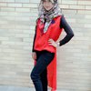 #HOTD: Paduan Sneakers dan Hijab Bunga-bunga Farah Ardhila