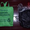 Potret Nasib Pedagang di Hari Kedua Larangan Kantong Plastik