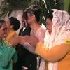 9 Foto Lawas Pernikahan Si Doel & Sarah, Termewah di Masanya!