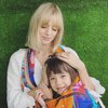 Jarang Tersorot! Potret Mila Mananta, Putri Bule VJ Daniel Berwajah Bule