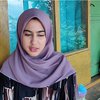 8 Potret Gadis Desa Cantik Keturunan Palestina di Sukabumi yang Viral, Tinggal di Gubuk Reyot!