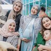 Potret Seleb di Momen Gender Reveal Anak Pertama Ria Ricis dan Teuku Ryan, Penuh Kejutan!