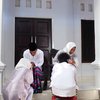 Mudik Ke Kampung Halaman Arie Kriting, Indah Permatasari Pilih Naik Kapal, Ternyata Rumahnya Luas Banget!