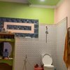 10 Potret Toilet Nyeleneh di Tempat Tak Biasa, Bikin Mikir Dua Kali!