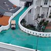 Viral Penampakan Jalan Aspal di Lantai 2 Rumah Sultan, Ternyata Jalur Mobil Golf, Lihat 8 Potretnya