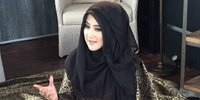 Hijabers! Ini Cara Mengatasi Rambut Rontok  Hijab.Dream.co.id