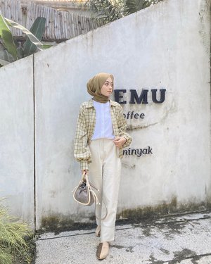 outfit vaksin hijab