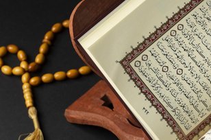 Quran Surah Al Insyiqaq 1-25 Arab, Latin, Dan Terjemahan Lengkap