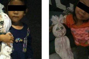 Bikin Merinding, Bocah Perempuan Punya Koleksi Boneka Seram Berbentuk Pocong