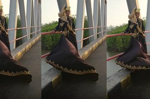 Foto Prewedding di Jembatan Cinta, Ada yang Muncul dari Dalam Rok Si Wanita