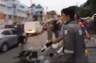 Truk Nyelonong Tabrak Puluhan Mobil di Balikpapan, 5 Tewas