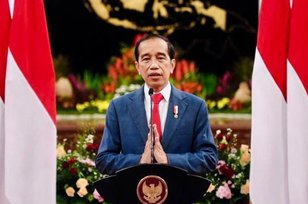 Singgung Kedisiplinan, Jokowi Ingatkan TNI-Polri Tak Bisa Tolak Pemindahan Ibu Kota