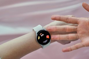 Galaxy Watch4 Bantu Pantau Kesehatan Fisik dan Mental Kamu