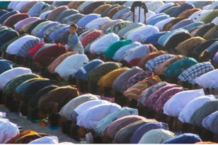Tata Cara Sholat Idul Adha yang Sesuai Tuntunan, Mulai dari Bacaan Niat hingga Khotbah