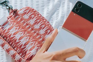 Gandeng IKAT Indonesia, Samsung Galaxy Z Flip5 5G Edisi Khusus Sarat Budaya Indonesia