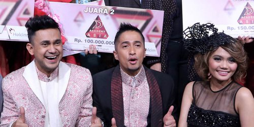  Pengakuan Sahabat Soal Niat Rina Nose Tanggalkan Hijab