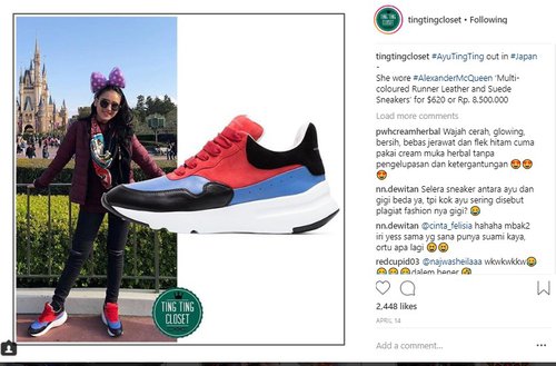  sepatu Ayu Ting Ting