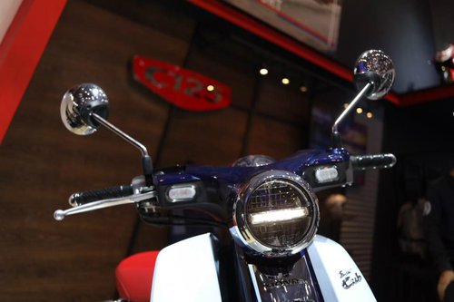  Honda Super Cub C 125