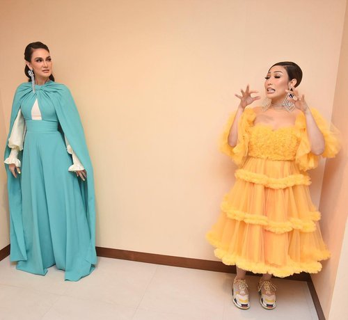  ayu dewi dan luna maya