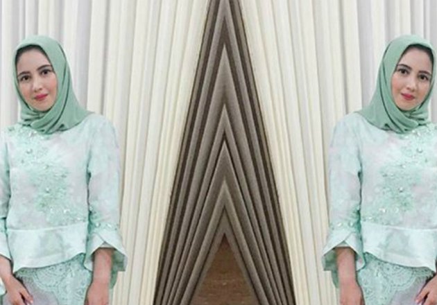 Tampilan Elegan Busana Hijab untuk Pesta  Hijab.Dream.co.id