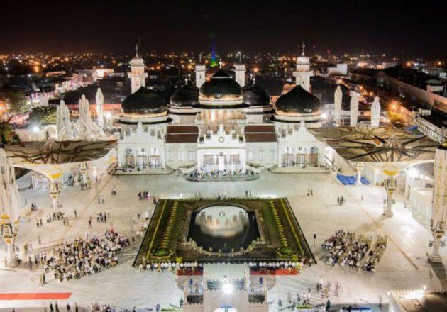 Mirip Nabawi, Cantiknya Wajah Baru Masjid Baiturrahman 