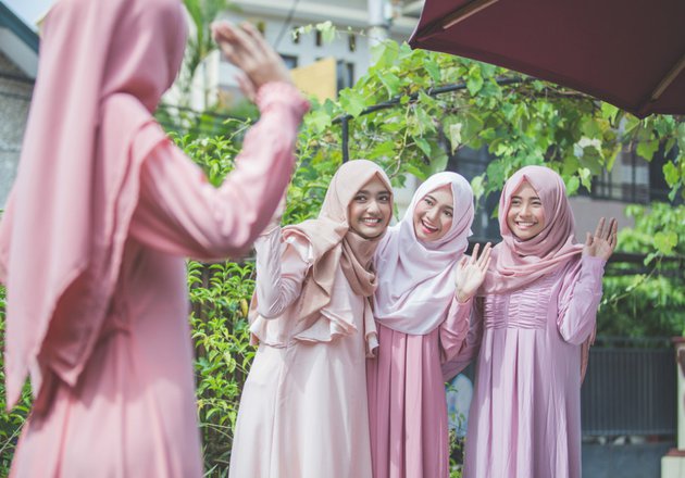 Tips Mengenali Bentuk Tubuh ala Ivan Gunawan untuk Hijabers  Hijab.Dream.co.id