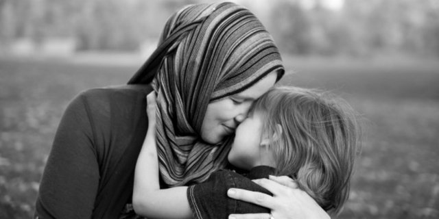 Sosok Ibu di Mata Blogger Hijab 
