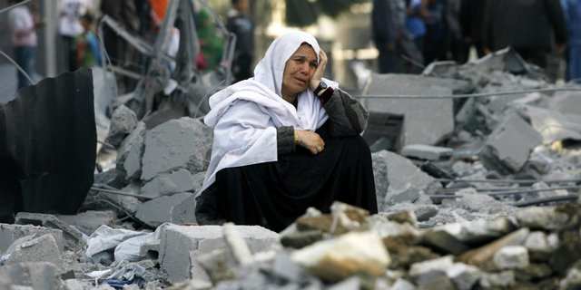 Jerit Hati Dokter Gaza: Saya Mengemis Kepada Dunia, Bantu Kami