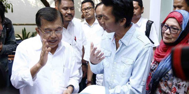 Jusuf Kalla dan Arloji Butut India