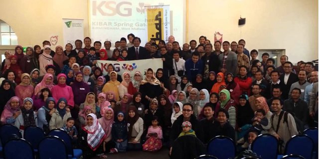 Serunya Silaturahmi Muslim Indonesia di Inggris