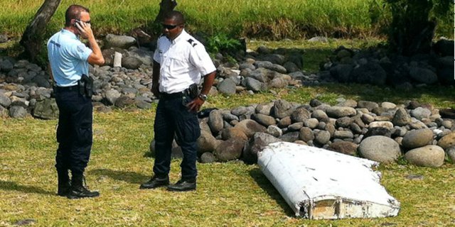 Titik Terang Raibnya Pesawat MH370