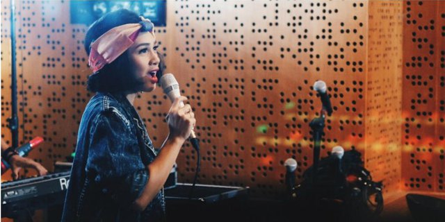 15 Tahun Berkarya, Andien Gelar Konser `Metamorfosa`