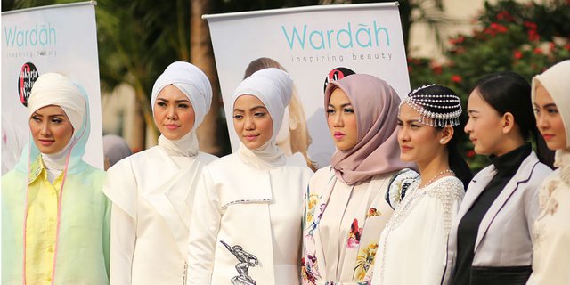 Kosmetik Halal dan `Jakarta Fashion Week 2016`