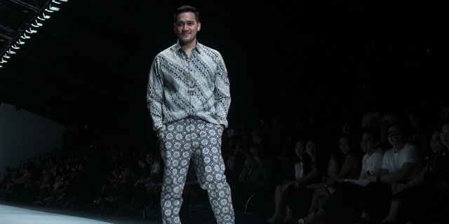 Jeans Batik Bakal Guncang Tren Fesyen 2016