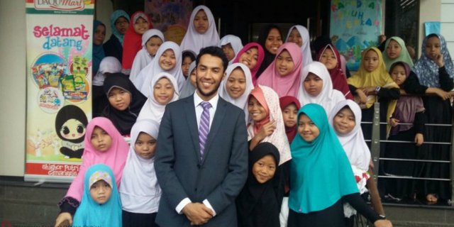 Penghafal Quran AS Kagumi Santri Indonesia
