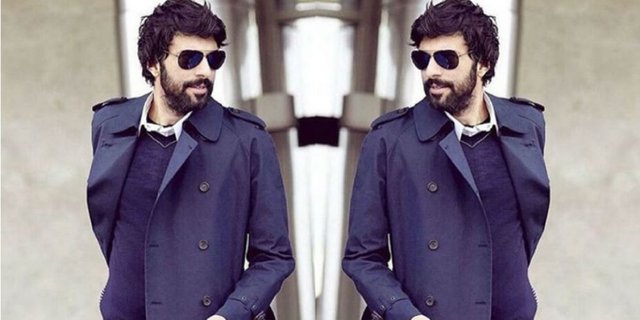 `Omer` Engin Akyurek Sabet Penghargaan Aktor Terbaik