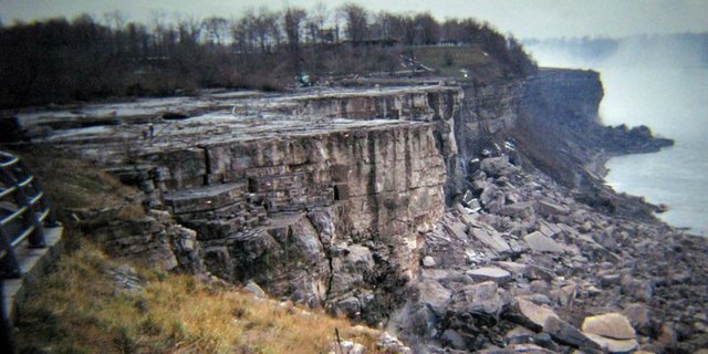 Begini Rupa Air Terjun Niagara Saat Kekeringan