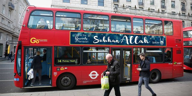 Masya Allah, Bus-bus di London Pasang Poster 'Subhanallah'