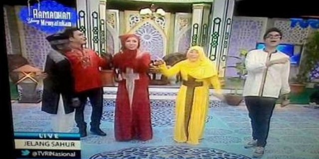 TVRI Klarifikasi Gamis Kontroversial di Acara Sahur